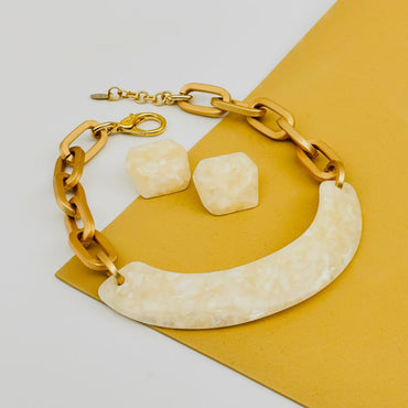 Marmose collier